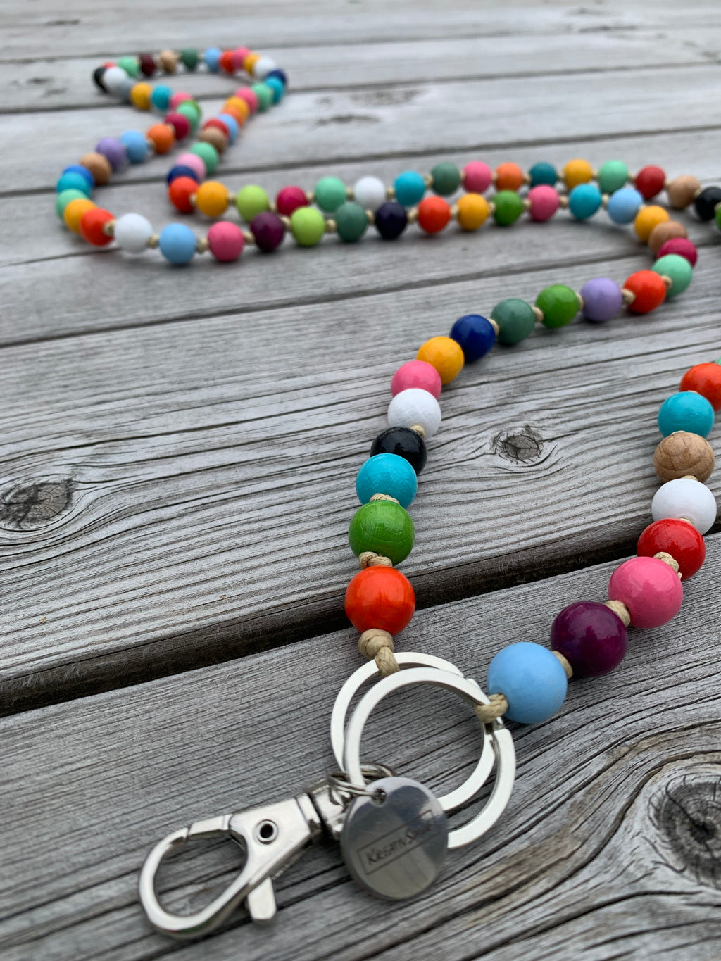 Handykette zum Umhängen für Smartphones. Praktische Handykette für freihändiges Tragen.  Smartphone Kette für unterwegs. Handykette als Umhängetasche für Handy.
Im Onlineshop von Kreativspur